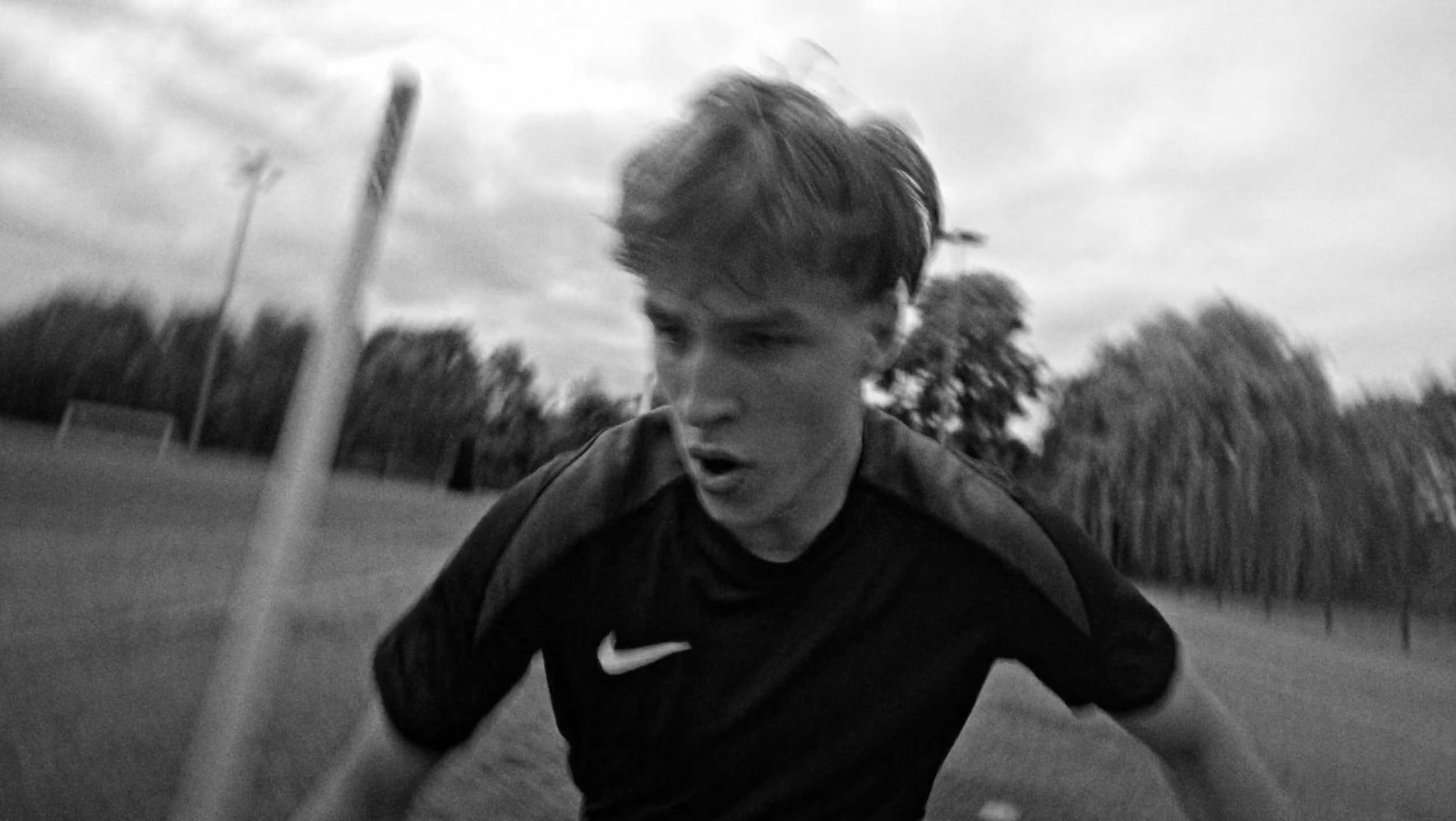 SPORTS DIRECT x NIKE